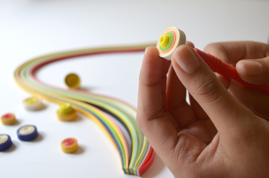 quilling_process.jpg
